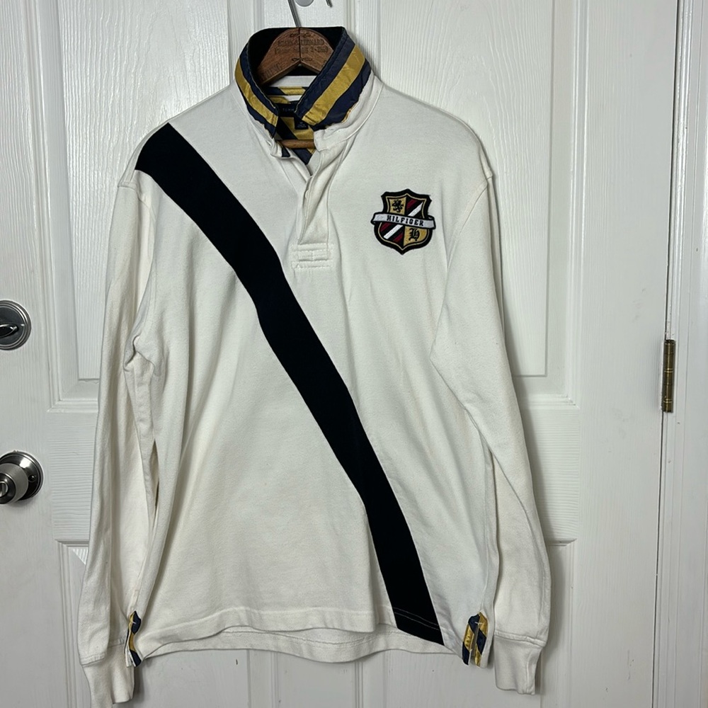 Vintage Tommy Hilfiger Crest M rugby polo long sleeve popped collar spell out